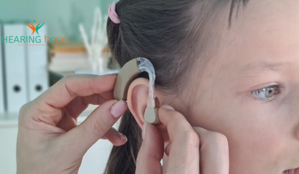 How to Insert Hearing Aids